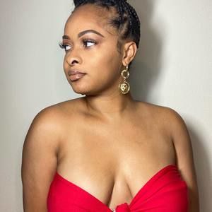 Meet your Posher, Tasha